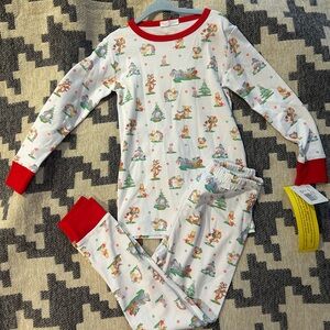 Christmas Winnie the Pooh Pjs - Size 6 - NWT - never worn!